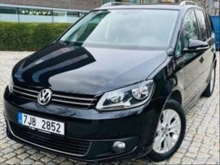 Volkswagen Touran 2,0   LIFE TDI DSG 7/2013 MPV