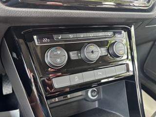 Volkswagen Touran 2.0TDi/2017/7MÍST.MAN6.110KW-Z MPV - Foto 39