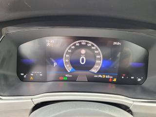 Volkswagen Touran 1.5 TSI DSG R-Line 7míst TAŽNÉ MPV - Foto 22