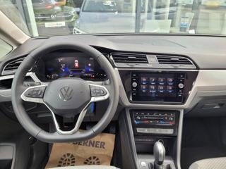 Volkswagen Touran 1.5 TSI DSG R-Line 7míst TAŽNÉ MPV - Foto 14