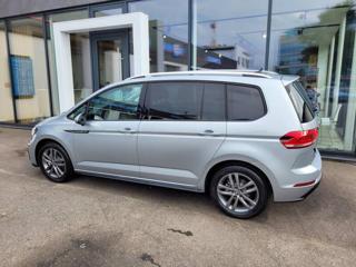Volkswagen Touran 1.5 TSI DSG R-Line 7míst TAŽNÉ MPV - Foto 1