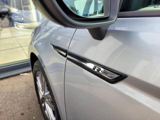 Volkswagen Touran 1.5 TSI DSG R-Line 7míst TAŽNÉ MPV - Foto 9