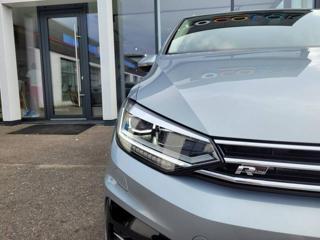 Volkswagen Touran 1.5 TSI DSG R-Line 7míst TAŽNÉ MPV - Foto 4