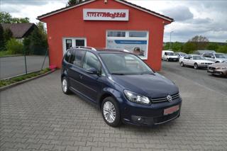 Volkswagen Touran 2,0 TDI DSG WEBASTO TZ LED DIGIKLIMA NOVÁ STK MPV