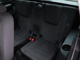 Volkswagen Touran 1,5 TSI EVO 110kW HighLline MPV - Foto 16
