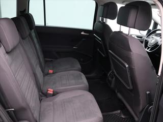 Volkswagen Touran 1,5 TSI EVO 110kW HighLline MPV - Foto 14