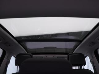 Volkswagen Touran 1,6 TDI DSG Panorama LED 1.Maj MPV - Foto 24