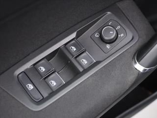 Volkswagen Touran 2,0 TDI 110kW Highline DSG DPH MPV - Foto 17