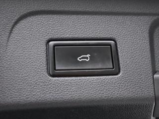 Volkswagen Touran 2,0 TDI 110kW Highline DSG DPH MPV - Foto 12