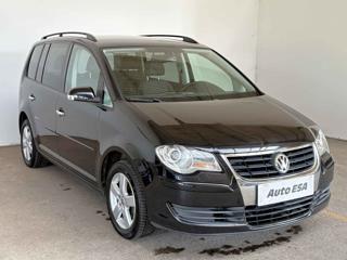 Volkswagen Touran 2.0 MPV