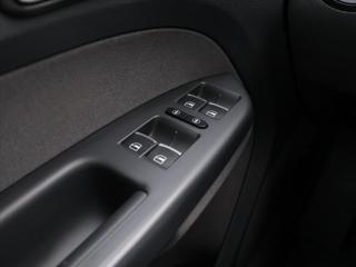 Volkswagen Touran 1,6 TDI 77kW DSG Comfortline CZ MPV - Foto 19