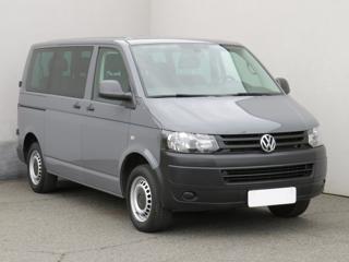 Volkswagen Transporter 2.0TDi minibus