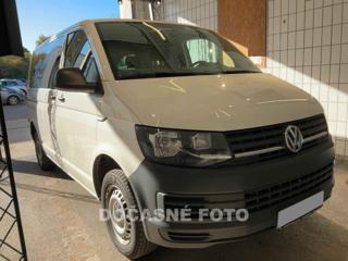 Volkswagen Transporter 2.0TDi minibus