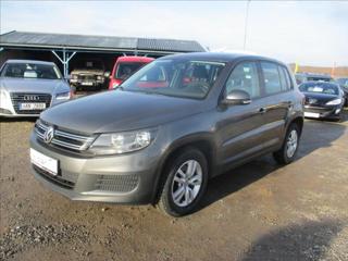 Volkswagen Tiguan 1,4 TSI 90kw Trendline Tažné SUV