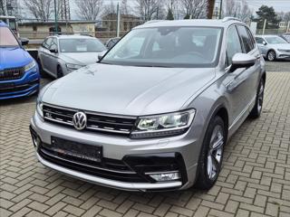 Volkswagen Tiguan 2,0 TDi DSG R-Line *WEBASTO*TAŽNÉ* SUV