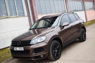 Volkswagen Touareg 3,0 TDI/WEBASTO/PRUŽINY/TAŽNÉ/ SUV