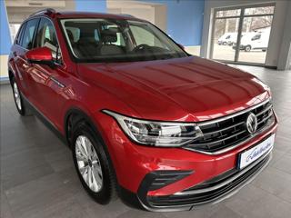 Volkswagen Tiguan 1,5   TSI 110 kW,1.MAJ,ČR,LIFE SUV