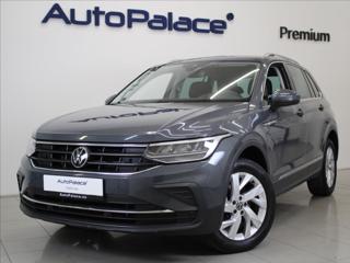 Volkswagen Tiguan 2,0 TDi DSG Life ACC 1.maj.ČR SUV