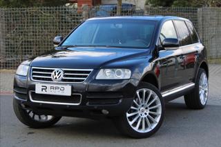 Volkswagen Touareg 3.0 TDI V6 / KAMERA / TAŽNÉ SUV