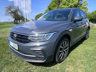 Volkswagen Tiguan 1,5 TSI Life SUV