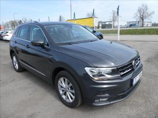 Volkswagen Tiguan 2,0 TDi 110kW serviska,navigace SUV