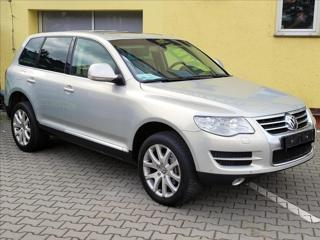 Volkswagen Touareg 3,0 TDI SERV.KNÍŽKA,AT SUV