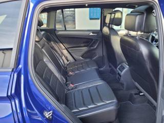 Volkswagen Tiguan R 2.0 TSI AKRAPOVIČ 235kW SUV - Foto 59