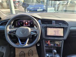 Volkswagen Tiguan R 2.0 TSI AKRAPOVIČ 235kW SUV - Foto 19