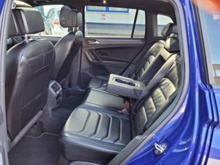 Volkswagen Tiguan R 2.0 TSI AKRAPOVIČ 235kW SUV - Foto 51