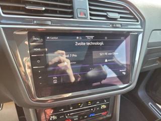 Volkswagen Tiguan R 2.0 TSI AKRAPOVIČ 235kW SUV - Foto 30