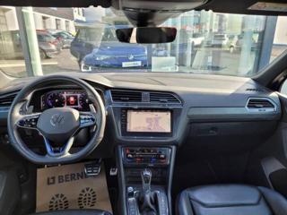 Volkswagen Tiguan R 2.0 TSI AKRAPOVIČ 235kW SUV - Foto 18