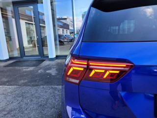 Volkswagen Tiguan R 2.0 TSI AKRAPOVIČ 235kW SUV - Foto 8