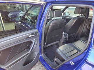 Volkswagen Tiguan R 2.0 TSI AKRAPOVIČ 235kW SUV - Foto 49