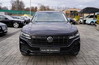 Volkswagen Touareg 3.0 TDI 4M/230PS/Led/kůže/AT SUV