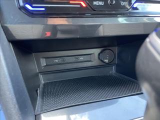 Volkswagen Tiguan 1,5 TSi DSG LED*Navi*ACC Side- & Lane Assist*Servisní historie VW*Po servise! SUV - Foto 47