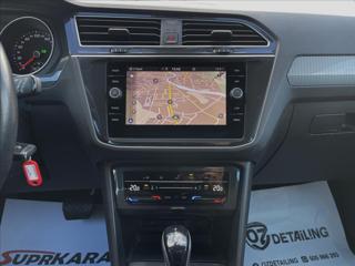 Volkswagen Tiguan 1,5 TSi DSG LED*Navi*ACC Side- & Lane Assist*Servisní historie VW*Po servise! SUV - Foto 13