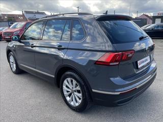 Volkswagen Tiguan 1,5 TSi DSG LED*Navi*ACC Side- & Lane Assist*Servisní historie VW*Po servise! SUV - Foto 7