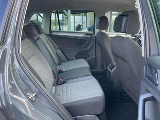 Volkswagen Tiguan 1,5 TSi DSG LED*Navi*ACC Side- & Lane Assist*Servisní historie VW*Po servise! SUV - Foto 27