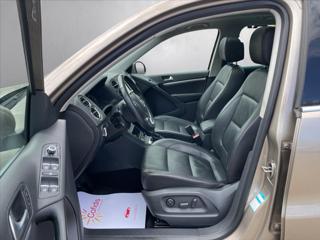 Volkswagen Tiguan 2,0 TSi DSG 4M Xenony*Kůže DCC*Kamera*Panorama*Vyhř. Sedadla*Tažné Aut.Parkovaní! SUV - Foto 19