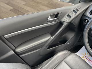 Volkswagen Tiguan 2,0 TSi DSG 4M Xenony*Kůže DCC*Kamera*Panorama*Vyhř. Sedadla*Tažné Aut.Parkovaní! SUV - Foto 28