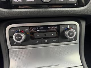 Volkswagen Touareg 3,0 ACC 360° TZ PEČLIVÝ SERVIS SUV - Foto 25