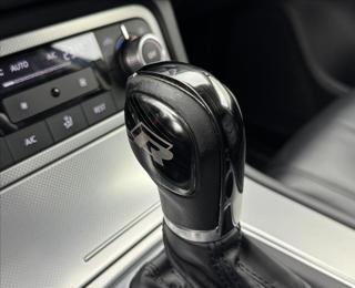 Volkswagen Touareg 3,0 ACC 360° TZ PEČLIVÝ SERVIS SUV - Foto 28