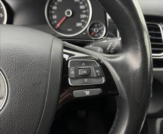 Volkswagen Touareg 3,0 ACC 360° TZ PEČLIVÝ SERVIS SUV - Foto 13