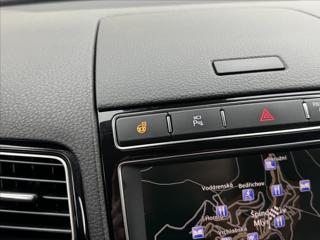 Volkswagen Touareg 3,0 ACC 360° TZ PEČLIVÝ SERVIS SUV - Foto 18