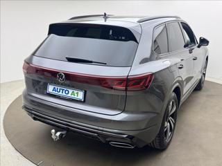 Volkswagen Touareg 3,0 HUD MASÁŽ NZTOP ČR ZÁRUKA SUV - Foto 4