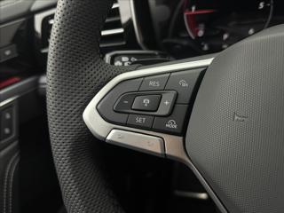 Volkswagen Touareg 3,0 HUD MASÁŽ NZTOP ČR ZÁRUKA SUV - Foto 9