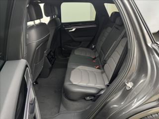 Volkswagen Touareg 3,0 HUD MASÁŽ NZTOP ČR ZÁRUKA SUV - Foto 44