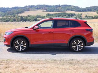 Volkswagen Tiguan 1,5 eTSI 110kW mHEV DSG CZ DPH SUV - Foto 4