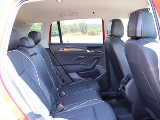 Volkswagen Tiguan 1,5 eTSI 110kW mHEV DSG CZ DPH SUV - Foto 10