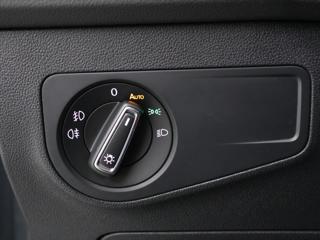 Volkswagen Tiguan 2,0 TDI 110kW DSG R-line DPH SUV - Foto 16